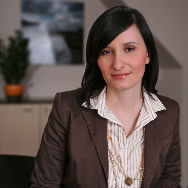 dr. Tácsik Réka Ddr. Tácsik Réka